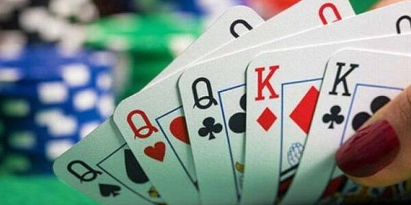 Bài Phỏm Là Gì - Tất Tần Tật Những Điều Người Chơi Cần Biết 4 Bỏ túi hàng loạt các chiến thuật kinh điển cao siêu
